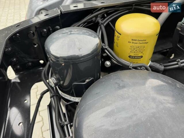Білий МАН ТГКС, об'ємом двигуна 0 л та пробігом 400 тис. км за 33999 $, фото 151 на Automoto.ua