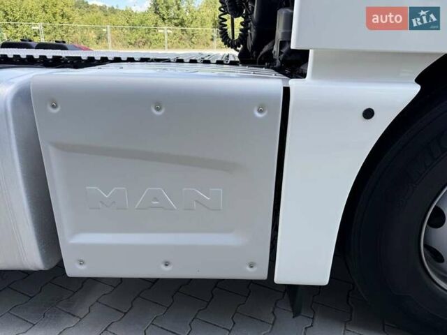 Белый МАН ТГКС, объемом двигателя 12.9 л и пробегом 390 тыс. км за 35999 $, фото 111 на Automoto.ua