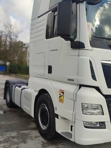 Белый МАН ТГКС, объемом двигателя 12.42 л и пробегом 381 тыс. км за 47771 $, фото 4 на Automoto.ua