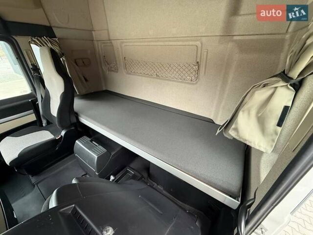 Білий МАН ТГКС, об'ємом двигуна 0 л та пробігом 400 тис. км за 33999 $, фото 107 на Automoto.ua
