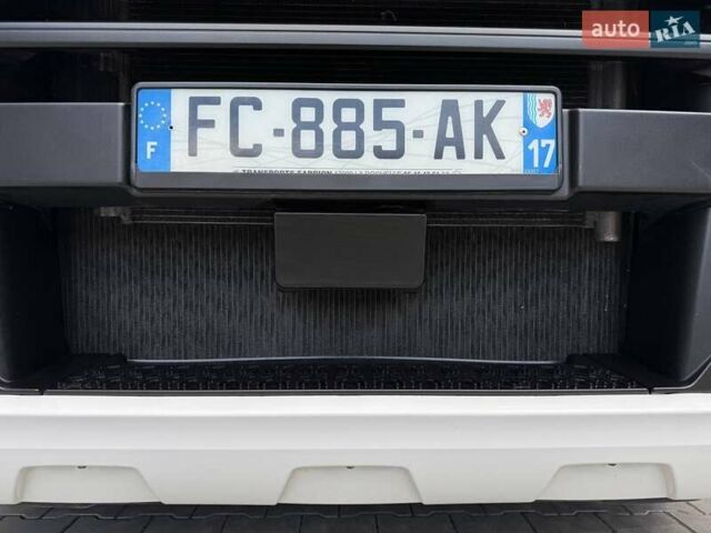 Белый МАН ТГКС, объемом двигателя 12.9 л и пробегом 390 тыс. км за 35999 $, фото 36 на Automoto.ua