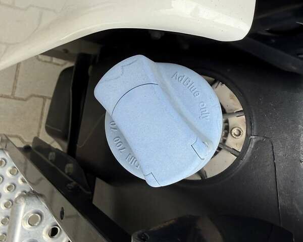 Білий МАН ТГКС, об'ємом двигуна 0 л та пробігом 400 тис. км за 33999 $, фото 44 на Automoto.ua