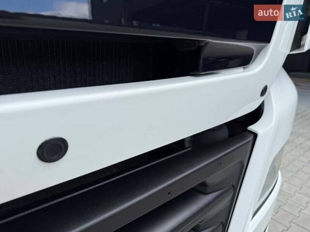 Белый МАН ТГКС, объемом двигателя 12.9 л и пробегом 390 тыс. км за 35999 $, фото 26 на Automoto.ua