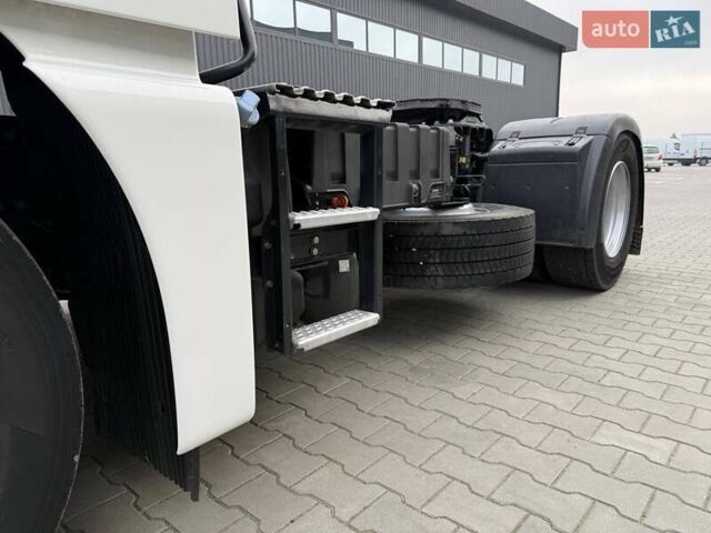 Білий МАН ТГКС, об'ємом двигуна 0 л та пробігом 400 тис. км за 33999 $, фото 45 на Automoto.ua