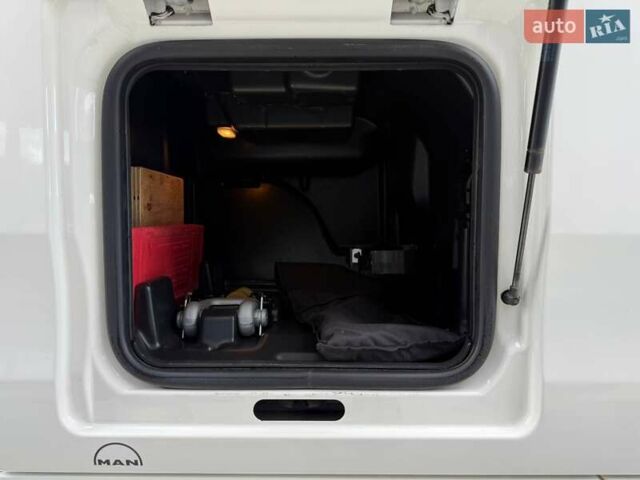 Белый МАН ТГКС, объемом двигателя 12.9 л и пробегом 390 тыс. км за 35999 $, фото 167 на Automoto.ua
