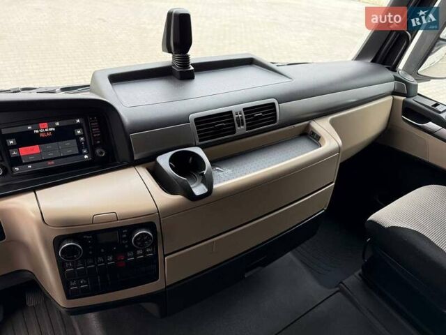 Білий МАН ТГКС, об'ємом двигуна 0 л та пробігом 400 тис. км за 33999 $, фото 95 на Automoto.ua