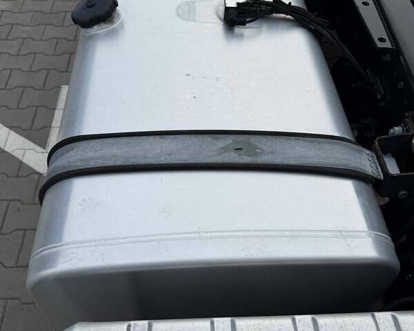 Білий МАН ТГКС, об'ємом двигуна 0 л та пробігом 400 тис. км за 33999 $, фото 19 на Automoto.ua