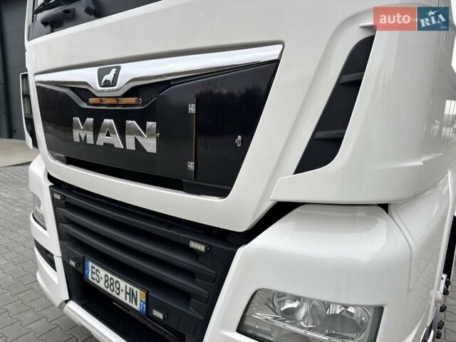 Білий МАН ТГКС, об'ємом двигуна 0 л та пробігом 400 тис. км за 33999 $, фото 138 на Automoto.ua