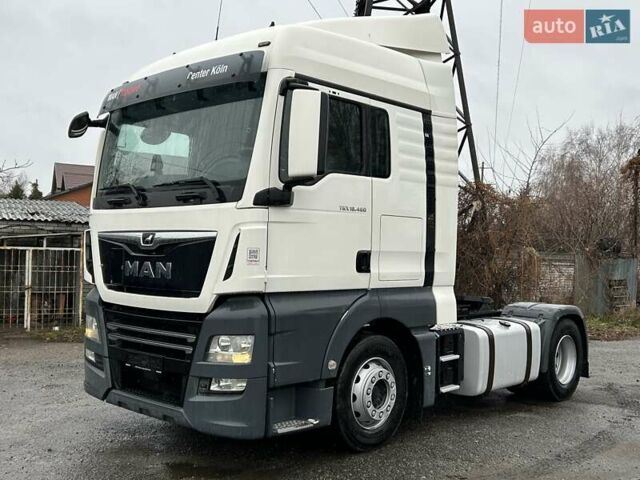 Белый МАН ТГКС, объемом двигателя 12.42 л и пробегом 767 тыс. км за 29000 $, фото 2 на Automoto.ua