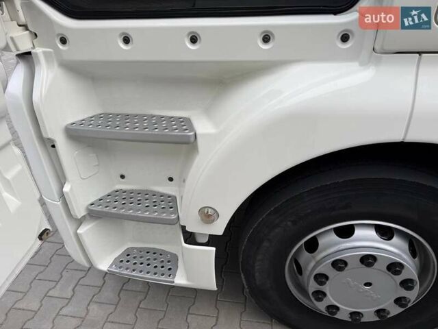 Білий МАН ТГКС, об'ємом двигуна 0 л та пробігом 400 тис. км за 33999 $, фото 72 на Automoto.ua