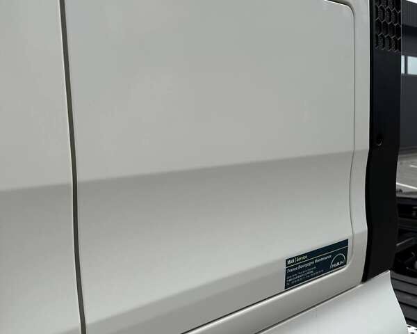 Білий МАН ТГКС, об'ємом двигуна 0 л та пробігом 400 тис. км за 33999 $, фото 56 на Automoto.ua
