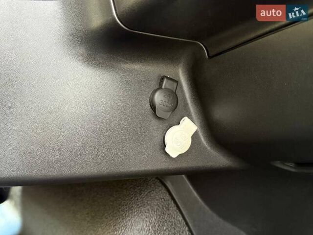 Белый МАН ТГКС, объемом двигателя 12.9 л и пробегом 390 тыс. км за 35999 $, фото 190 на Automoto.ua