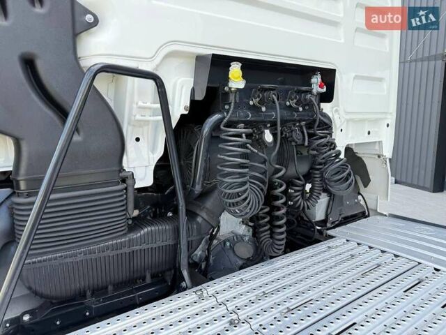 Белый МАН ТГКС, объемом двигателя 12.9 л и пробегом 390 тыс. км за 36999 $, фото 93 на Automoto.ua