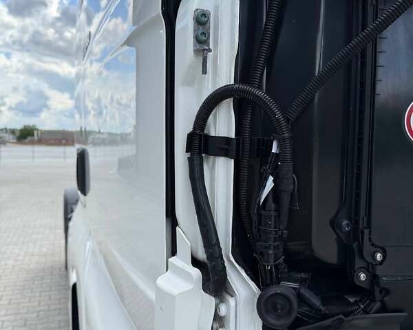 Белый МАН ТГКС, объемом двигателя 12.9 л и пробегом 390 тыс. км за 36999 $, фото 45 на Automoto.ua