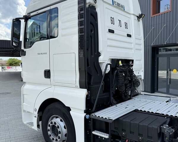 Белый МАН ТГКС, объемом двигателя 12.9 л и пробегом 390 тыс. км за 36999 $, фото 84 на Automoto.ua