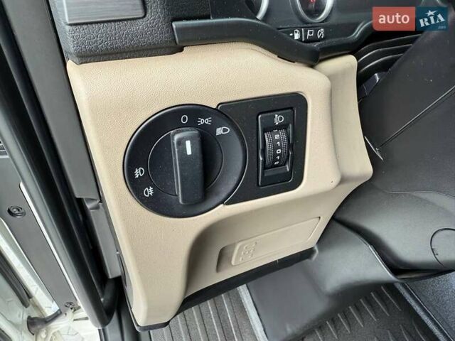 Белый МАН ТГКС, объемом двигателя 12.9 л и пробегом 390 тыс. км за 36999 $, фото 136 на Automoto.ua