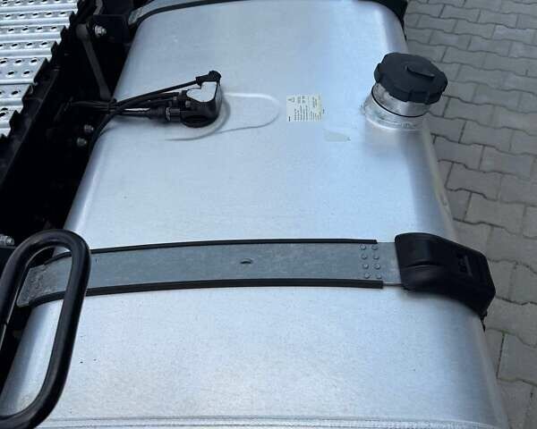 Белый МАН ТГКС, объемом двигателя 12.9 л и пробегом 390 тыс. км за 36999 $, фото 117 на Automoto.ua