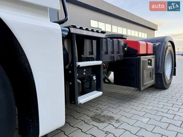 Белый МАН ТГКС, объемом двигателя 0 л и пробегом 400 тыс. км за 35999 $, фото 48 на Automoto.ua