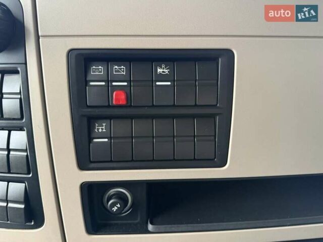 Белый МАН ТГКС, объемом двигателя 12.9 л и пробегом 390 тыс. км за 36999 $, фото 148 на Automoto.ua