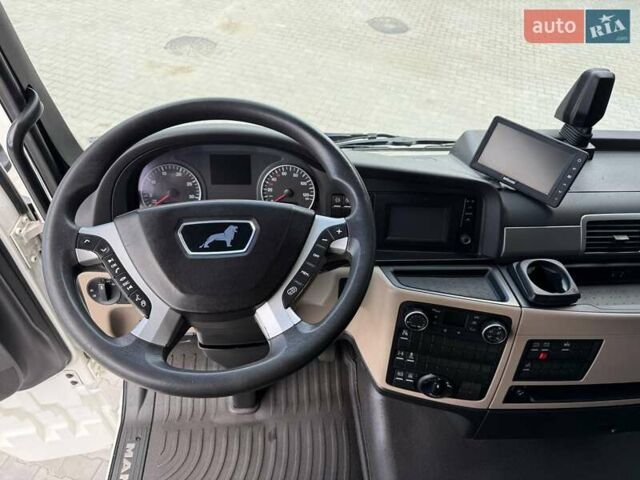 Белый МАН ТГКС, объемом двигателя 12.9 л и пробегом 390 тыс. км за 36999 $, фото 127 на Automoto.ua