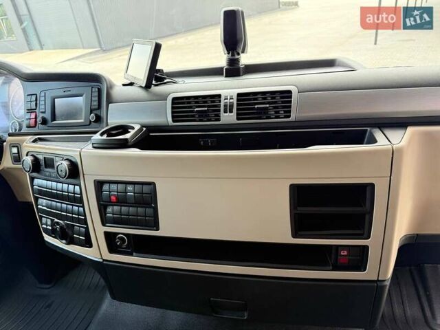 Белый МАН ТГКС, объемом двигателя 12.9 л и пробегом 390 тыс. км за 36999 $, фото 184 на Automoto.ua