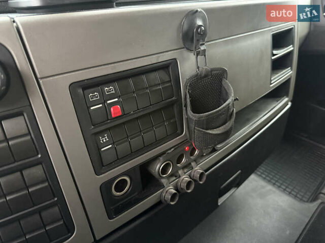 Білий МАН ТГКС, об'ємом двигуна 10.52 л та пробігом 450 тис. км за 40000 $, фото 23 на Automoto.ua