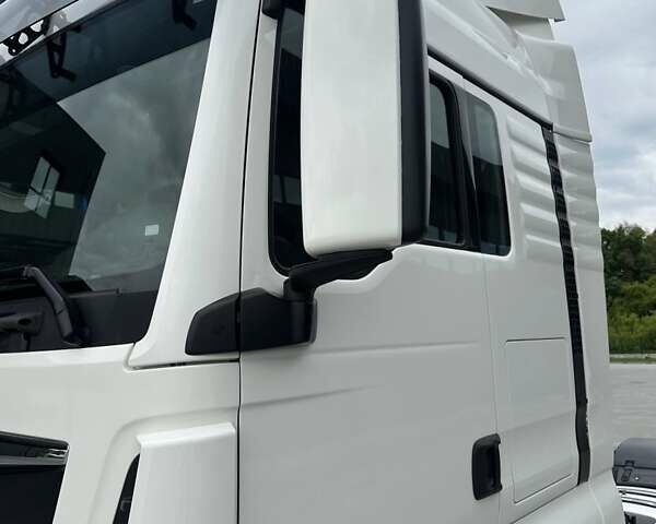 Білий МАН ТГКС, об'ємом двигуна 0 л та пробігом 450 тис. км за 39999 $, фото 27 на Automoto.ua