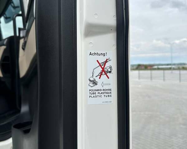 Білий МАН ТГКС, об'ємом двигуна 0 л та пробігом 450 тис. км за 39999 $, фото 125 на Automoto.ua