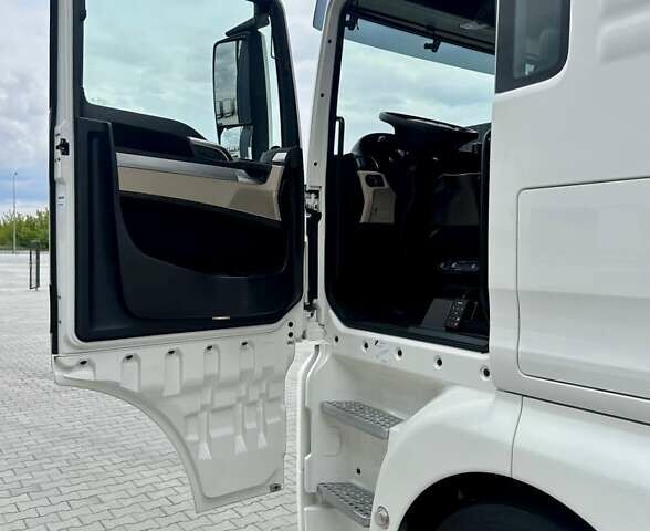 Білий МАН ТГКС, об'ємом двигуна 0 л та пробігом 450 тис. км за 39999 $, фото 95 на Automoto.ua