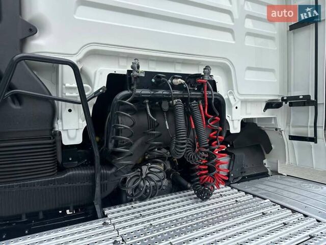Білий МАН ТГКС, об'ємом двигуна 0 л та пробігом 450 тис. км за 39999 $, фото 43 на Automoto.ua