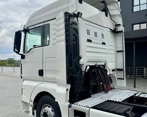 Білий МАН ТГКС, об'ємом двигуна 0 л та пробігом 450 тис. км за 39999 $, фото 41 на Automoto.ua
