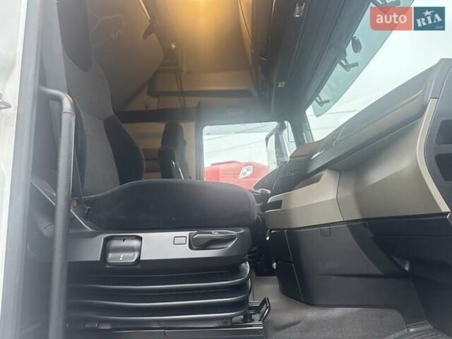 Белый МАН ТГКС, объемом двигателя 12.42 л и пробегом 430 тыс. км за 59900 $, фото 21 на Automoto.ua
