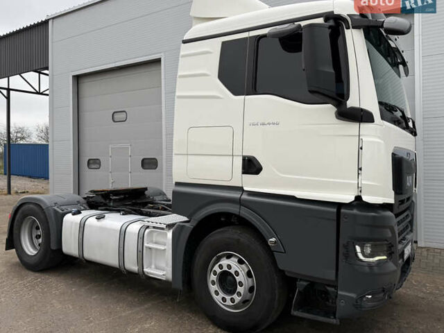 Белый МАН ТГКС, объемом двигателя 10.52 л и пробегом 321 тыс. км за 72000 $, фото 4 на Automoto.ua