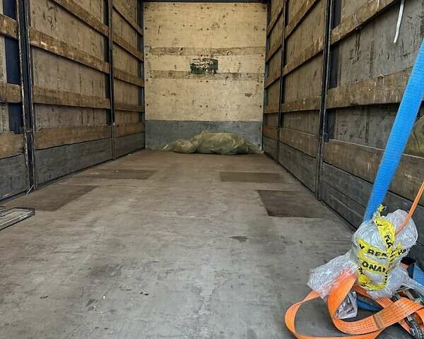 Червоний МАН ТГКС, об'ємом двигуна 12.42 л та пробігом 75 тис. км за 39000 $, фото 19 на Automoto.ua