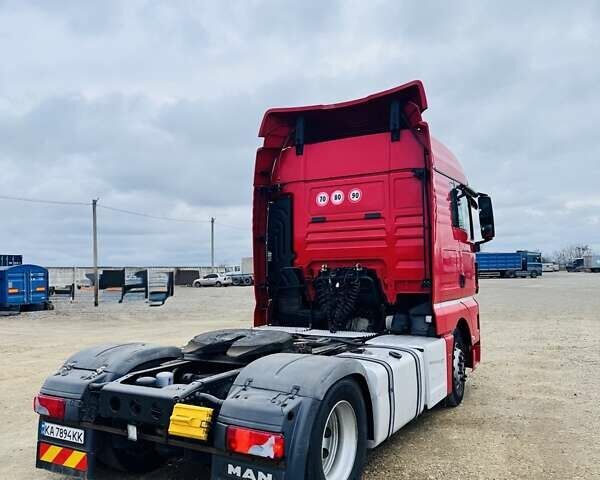 Красный МАН ТГКС, объемом двигателя 12.42 л и пробегом 880 тыс. км за 25000 $, фото 6 на Automoto.ua