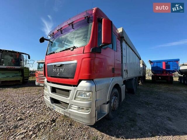 Красный МАН ТГКС, объемом двигателя 10.52 л и пробегом 857 тыс. км за 22153 $, фото 4 на Automoto.ua