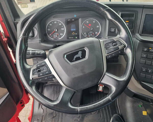 Красный МАН ТГКС, объемом двигателя 0 л и пробегом 435 тыс. км за 69500 $, фото 9 на Automoto.ua