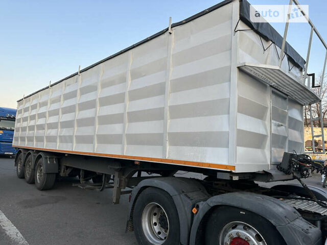 Красный МАН ТГКС, объемом двигателя 12.42 л и пробегом 700 тыс. км за 37000 $, фото 3 на Automoto.ua