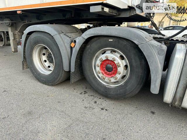 Красный МАН ТГКС, объемом двигателя 12.42 л и пробегом 700 тыс. км за 37000 $, фото 4 на Automoto.ua