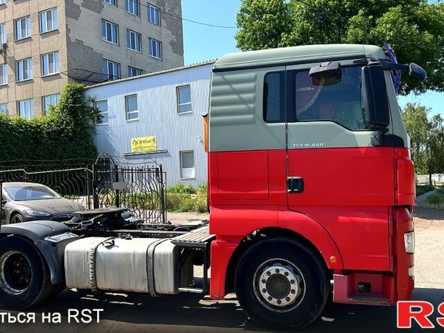 Красный МАН ТГКС, объемом двигателя 10 л и пробегом 246 тыс. км за 9990 $, фото 3 на Automoto.ua