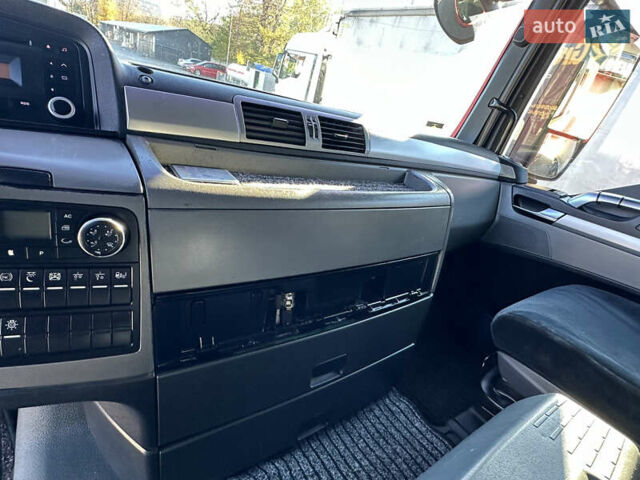 Красный МАН ТГКС, объемом двигателя 10.52 л и пробегом 652 тыс. км за 16300 $, фото 22 на Automoto.ua