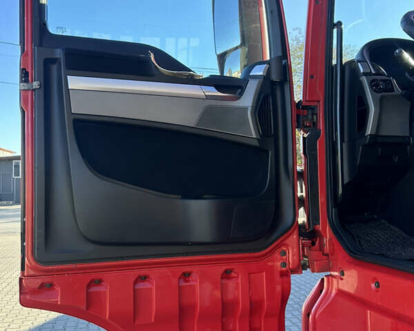 Красный МАН ТГКС, объемом двигателя 10.52 л и пробегом 652 тыс. км за 16300 $, фото 26 на Automoto.ua