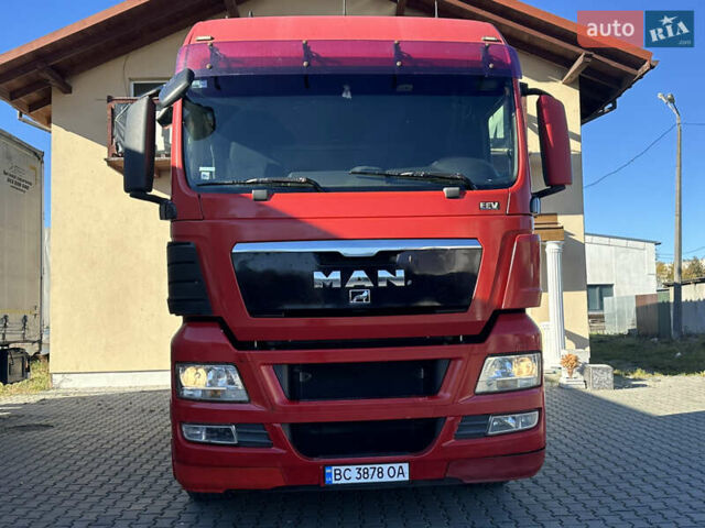 Красный МАН ТГКС, объемом двигателя 10.52 л и пробегом 652 тыс. км за 16300 $, фото 2 на Automoto.ua