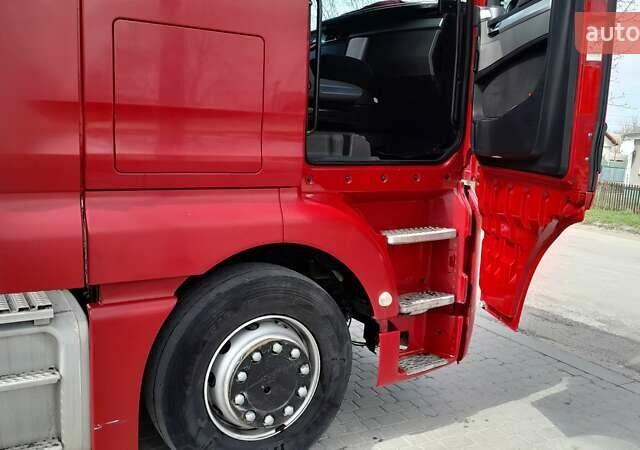 Красный МАН ТГКС, объемом двигателя 0 л и пробегом 935 тыс. км за 19500 $, фото 4 на Automoto.ua
