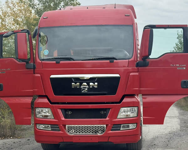 Красный МАН ТГКС, объемом двигателя 10.52 л и пробегом 960 тыс. км за 16500 $, фото 4 на Automoto.ua
