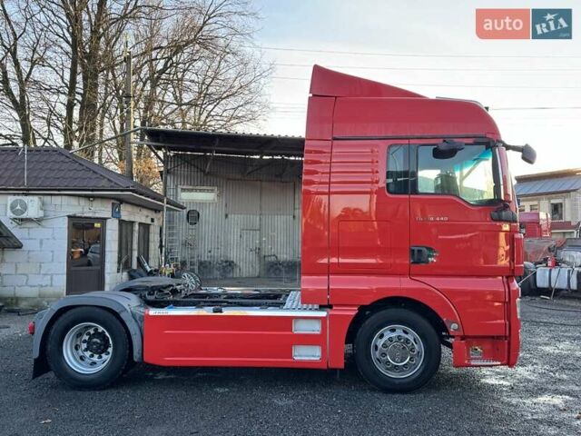 Красный МАН ТГКС, объемом двигателя 10.5 л и пробегом 685 тыс. км за 23777 $, фото 6 на Automoto.ua