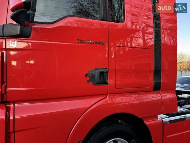 Красный МАН ТГКС, объемом двигателя 10.5 л и пробегом 685 тыс. км за 23777 $, фото 9 на Automoto.ua