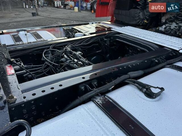 Красный МАН ТГКС, объемом двигателя 10.5 л и пробегом 685 тыс. км за 23777 $, фото 25 на Automoto.ua