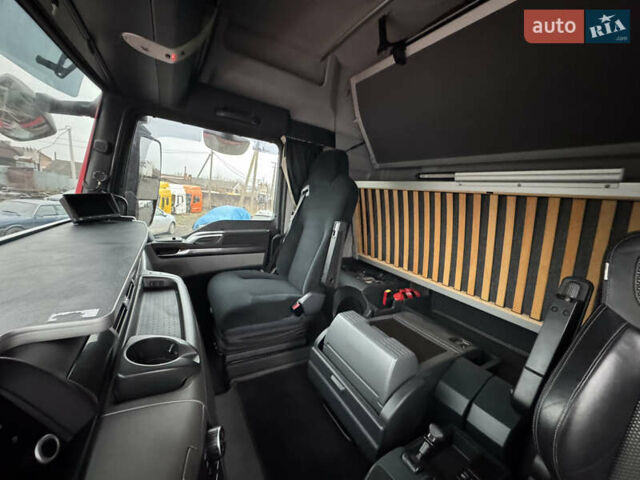 Красный МАН ТГКС, объемом двигателя 15.2 л и пробегом 793 тыс. км за 19500 $, фото 27 на Automoto.ua