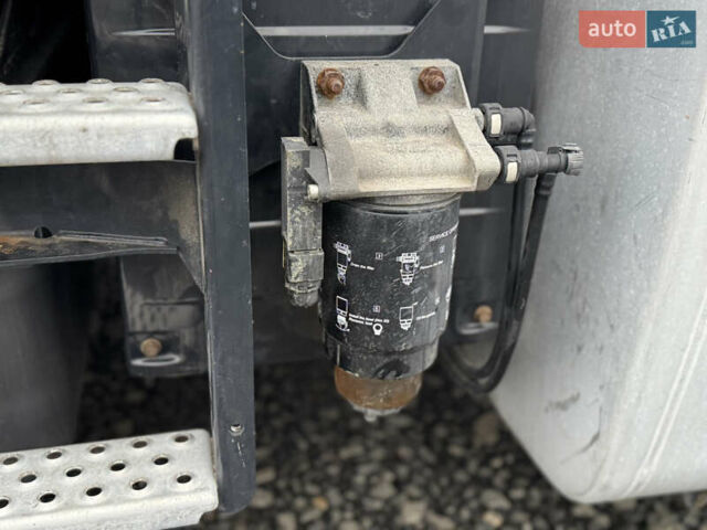 Красный МАН ТГКС, объемом двигателя 15.2 л и пробегом 793 тыс. км за 19500 $, фото 13 на Automoto.ua